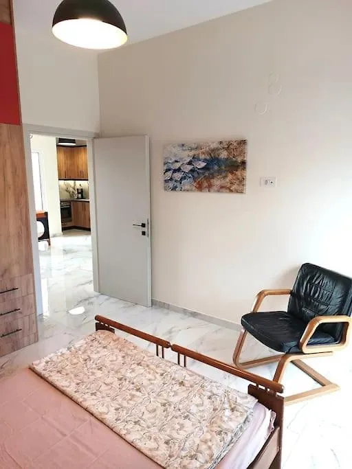 Sun, Sea & Space 100M To Beach! Gerakini Apartament
